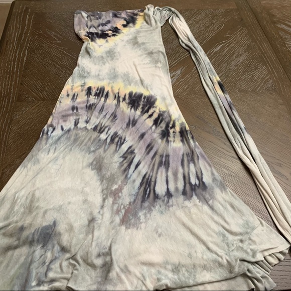 Brightly Twisted skirt - Picture 9 of 16